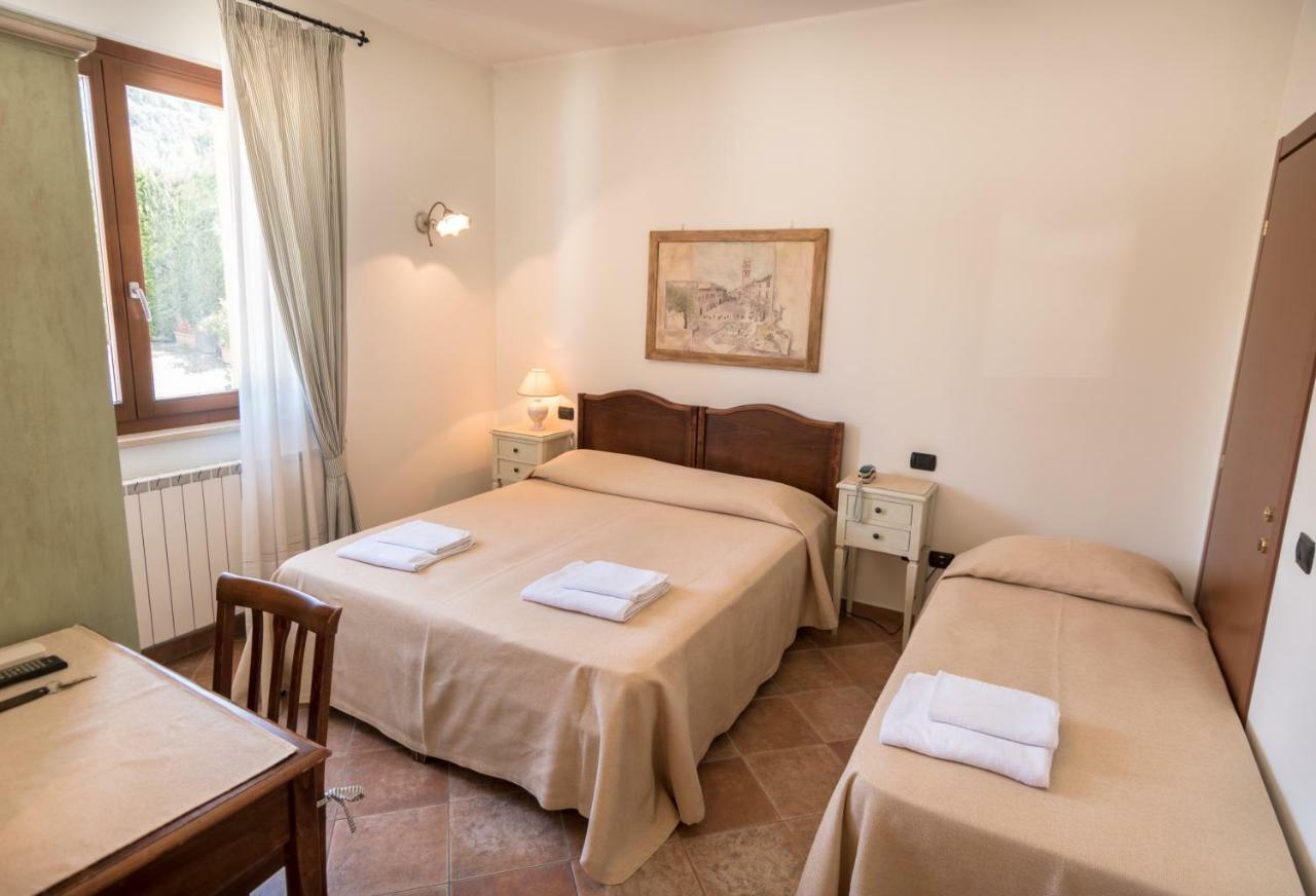 Bed & Breakfast Al Pian D'Assisi Ngoại thất bức ảnh